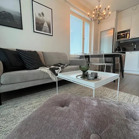 Levi, Tunturisaukko, Ski-inn Apartment *